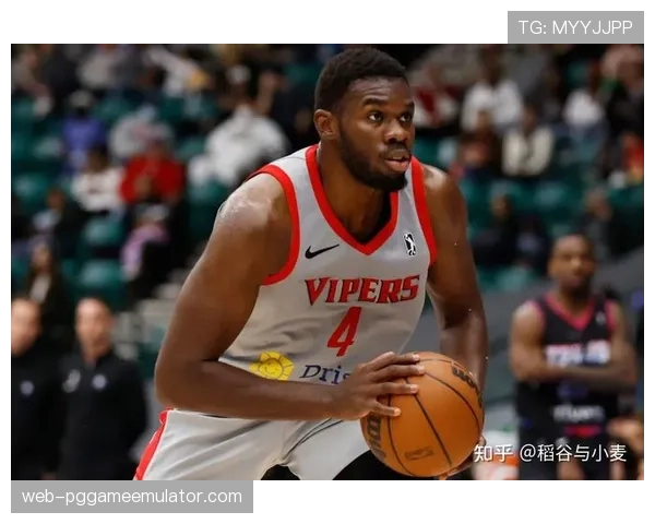 伊达尔戈梅开二度，图卢兹锋线新星表现抢眼