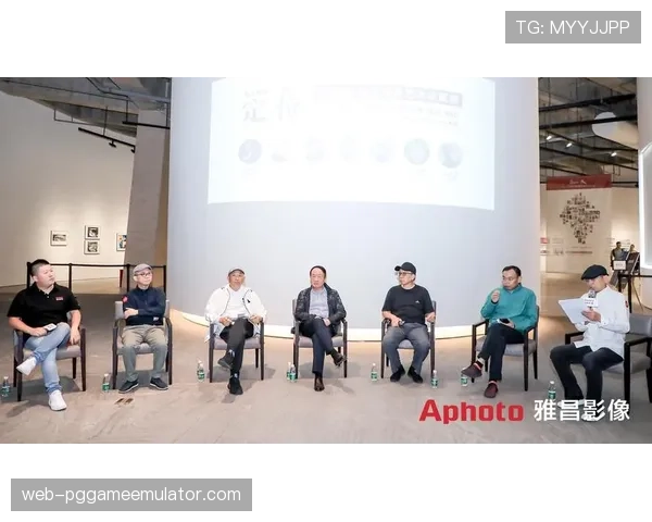 柔道主题艺术展在巴黎开幕，融合武术、哲学与当代艺术